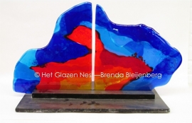 tweeluik in rood en blauw