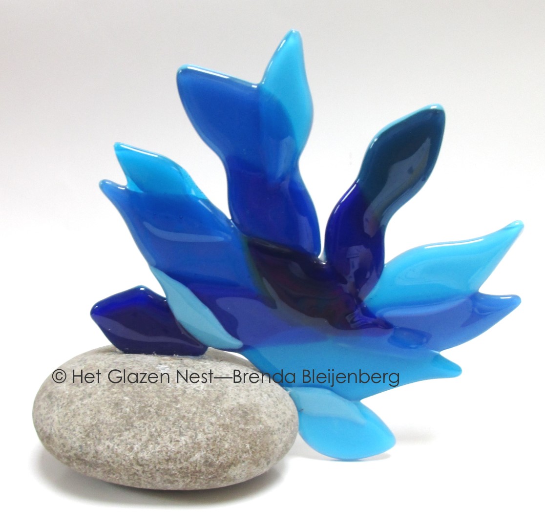 mini urn abstract mensfiguur in blauw