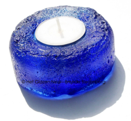 Waxinelichtje in blauw glas casting