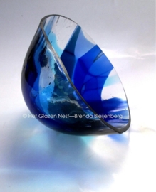 blauw gedenk glas