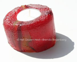 Waxinelichtje in rood glas
