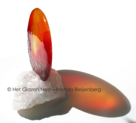 Glazen zon in bergkristal