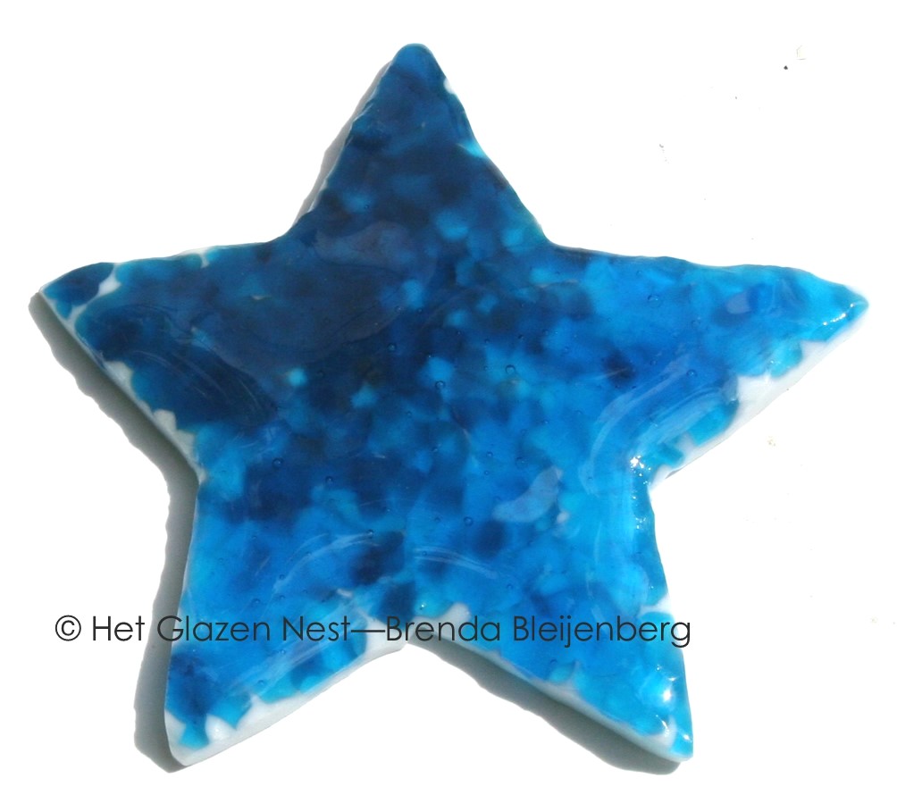 Glazen ster in zeeblauwe kleuren