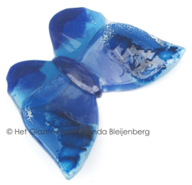 Glas vlinder en in rustig blauwe kleuren