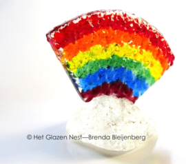 Kleine regenboog als mini urn