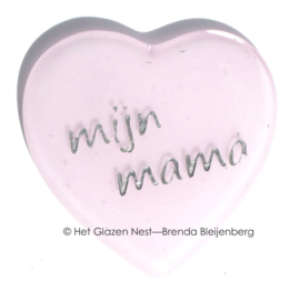 Roze hartje met de tekst "mijn mama"