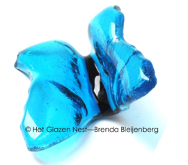 Aqua blauwe vlinder van glas