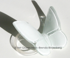 Witte urn vlinder van glas