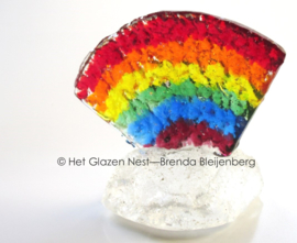 Kleine regenboog als mini urn