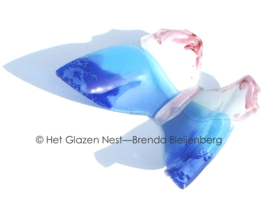 Blauw en roze vlinder