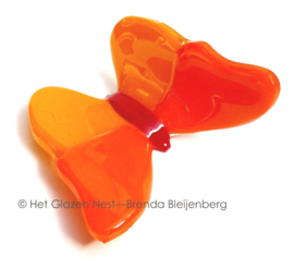 Glaskunst vlinder in rustig oranje