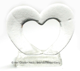 Open hart in glaskunst