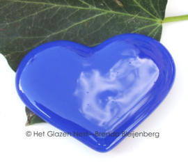 Klein kobalt blauw hartje van glas