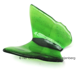 Glazen vlinder in rustig groene kleuren