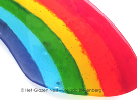 Grote regenboog in glaskunst