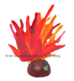 Rood abstract glas als mini urn