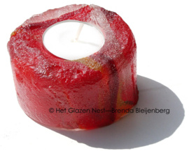 Waxinelichtje in rood glas