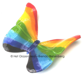 Glazen regenboog vlinder met ronde vleugels