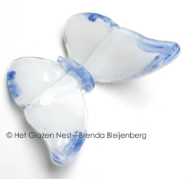 Witte glas vlinder met blauwe randen