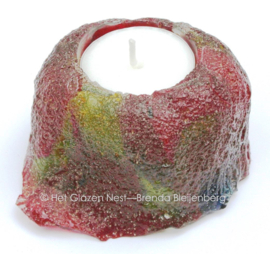 Waxinelichtje in rode glas casting