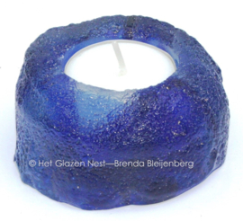 Blauw waxinelichtje als mini urn