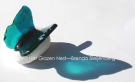 Glazen vlinder in emerald kleuren