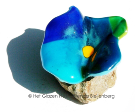 Bijzondere bloem van glas