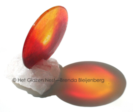 Glazen zon in bergkristal