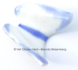 Witte glas vlinder met lavendel randen