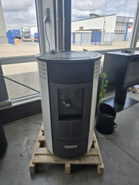 Centrometal ZR10 8 kW (gebruikte pelletkachel)