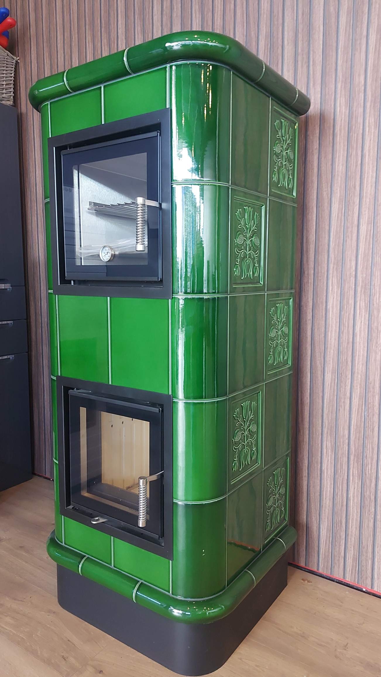 TEGELKACHEL MET OVEN 50% korting