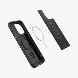 iPhone 13 Pro Max: Spigen Mag Armor (MagFit)case (Black)