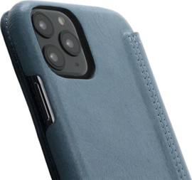 iPhone 12 / 12 Pro: MINIM  leather Bookcase  (Blauw)