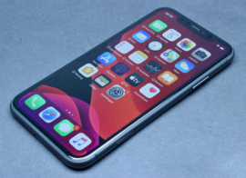(No.5690) iPhone 11 64GB Zwart **B-Grade**