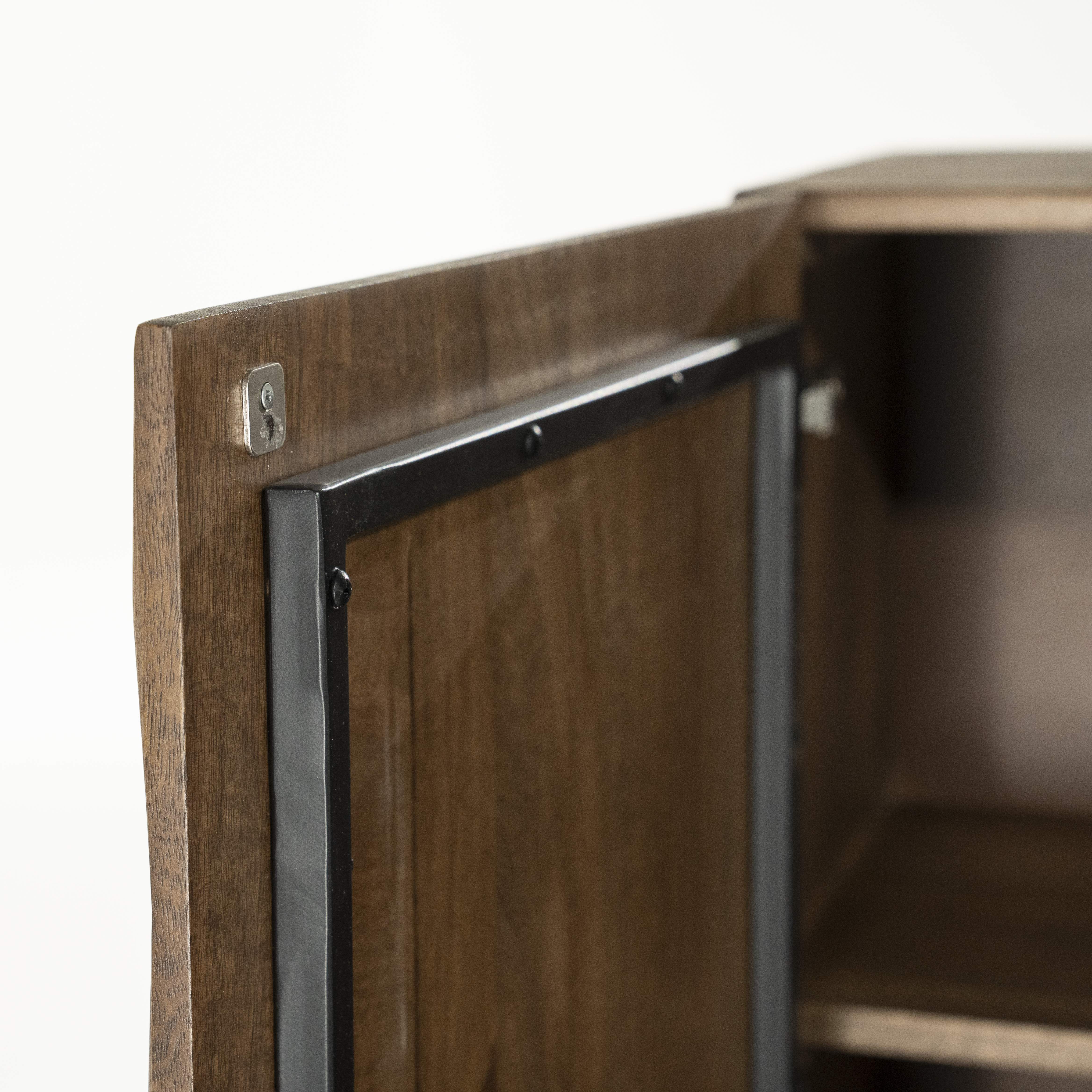96371 | Kabinet Felix 4-drs. - bruin | Eleonora