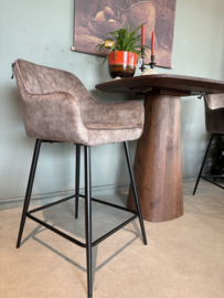 710057 | Fal barstoel low (2 stuks) - velvet bruin | PTMD - SHOWROOMOPRUIMING (alleen afhalen)