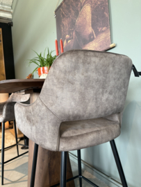 710057 | Fal barstoel low (2 stuks) - velvet bruin | PTMD - SHOWROOMOPRUIMING (alleen afhalen)