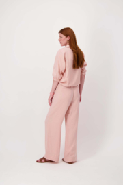  Wijde broek van modal - crispy pink | Zusss 