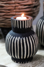 726268 | Jordhan wood candleholder round - black | PTMD
