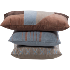 377565-NB | Laon kussens (set van 3) - velvet naturel/blauw | WOOOD