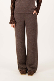 Tweed broek met naad - chocolade bruin | Zusss 