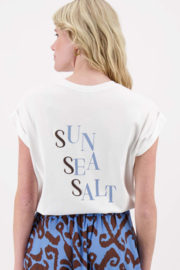  T-shirt met opgerolde mouw sun, sea, salt - wit | Zusss 