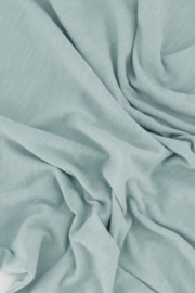 Lange t-shirt jurk met split - vergrijsd blauw | Zusss