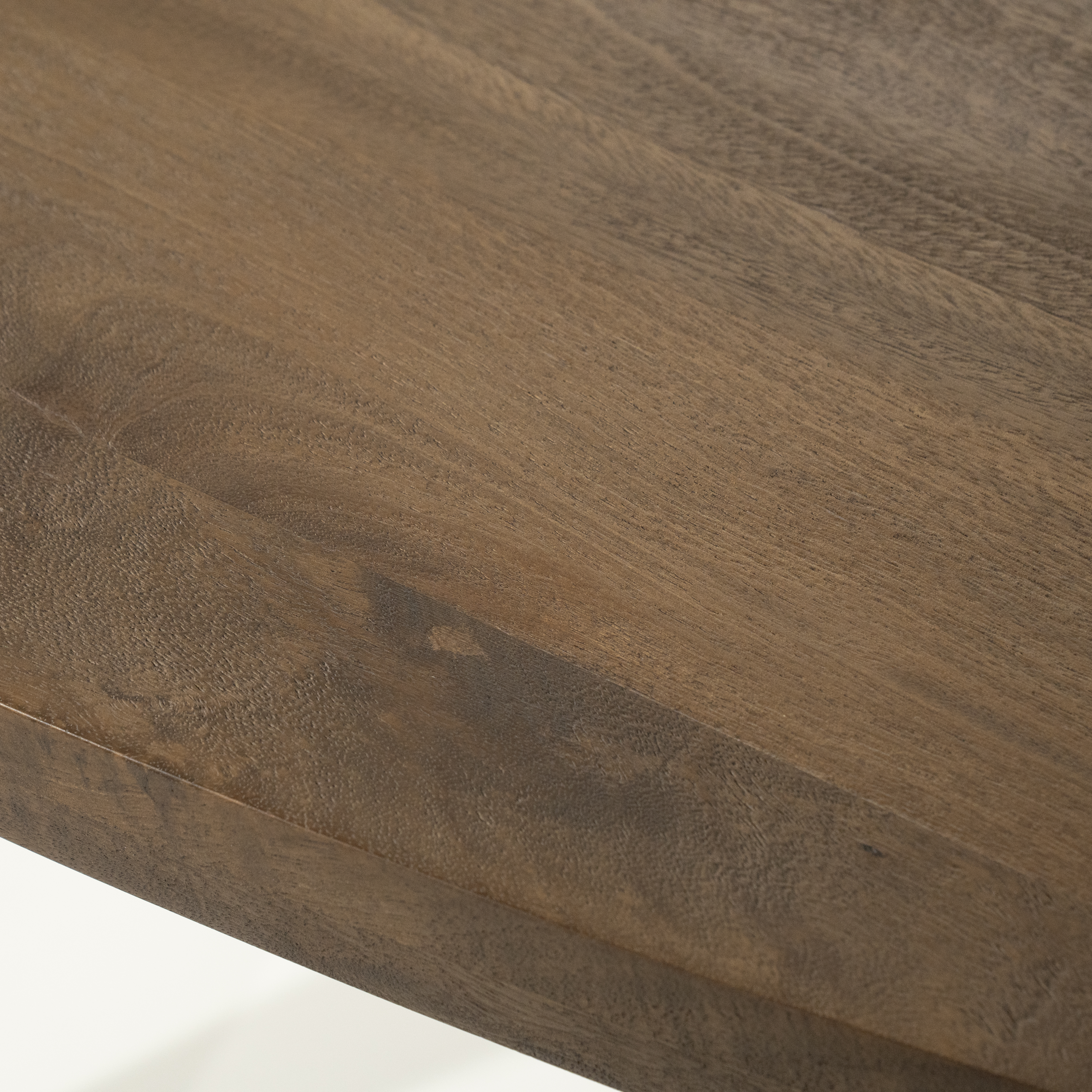 96414 | Eettafel Taylor 140x120 - bruin | Eleonora