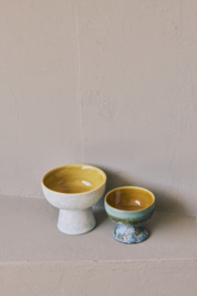 KST0309 | 70s ceramics: bowl on base S, lotus | HKliving - Eind oktober verwacht!