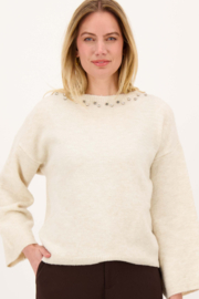 Fluffy trui met strass - creme | Zusss - Binnenkort verwacht!