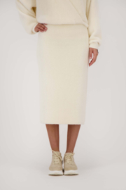 Rok in fluffy garen - creme  | Zusss - Verwacht vanaf week 40!