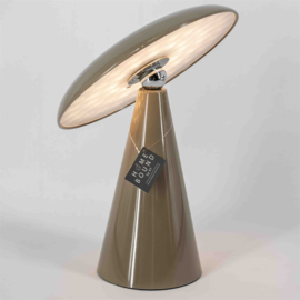 LK1240 | Bureaulamp Mush LED op accu, afneembare kap - taupe | HomeBound by Kolony