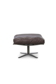 Hocker op gunmetal poot bij Quintus/remus/quibus en rasmus/quartus/quabbus fauteuils | Het Anker