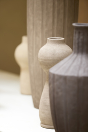 5789427 | Vaas deco Ø13x34 cm YECLA - taupe | Light & Living - Binnenkort verwacht!